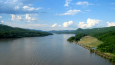 The Hudson River from Bear Mountain Bridge. Photo credit: Rolf Müller